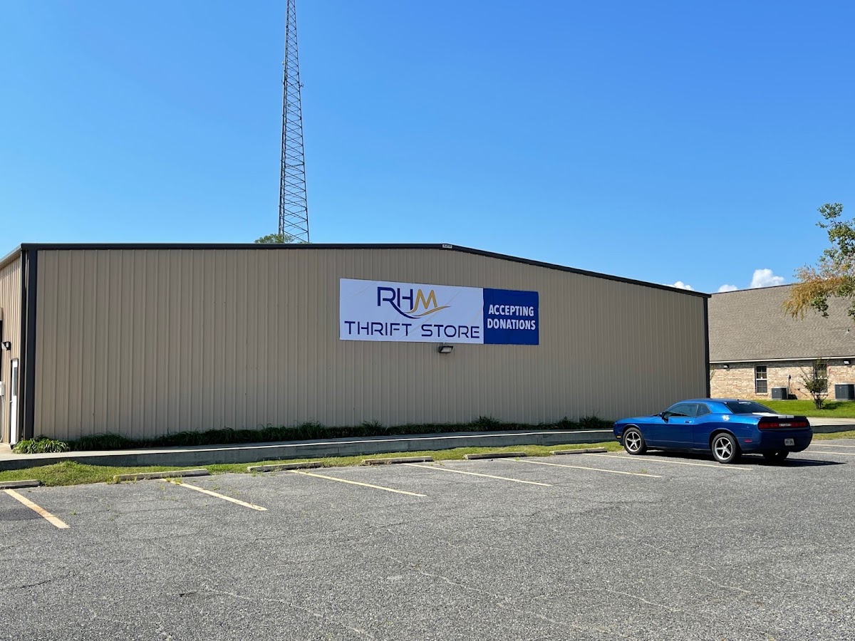 Rolling Hills Ministries Thrift Store in Monroe