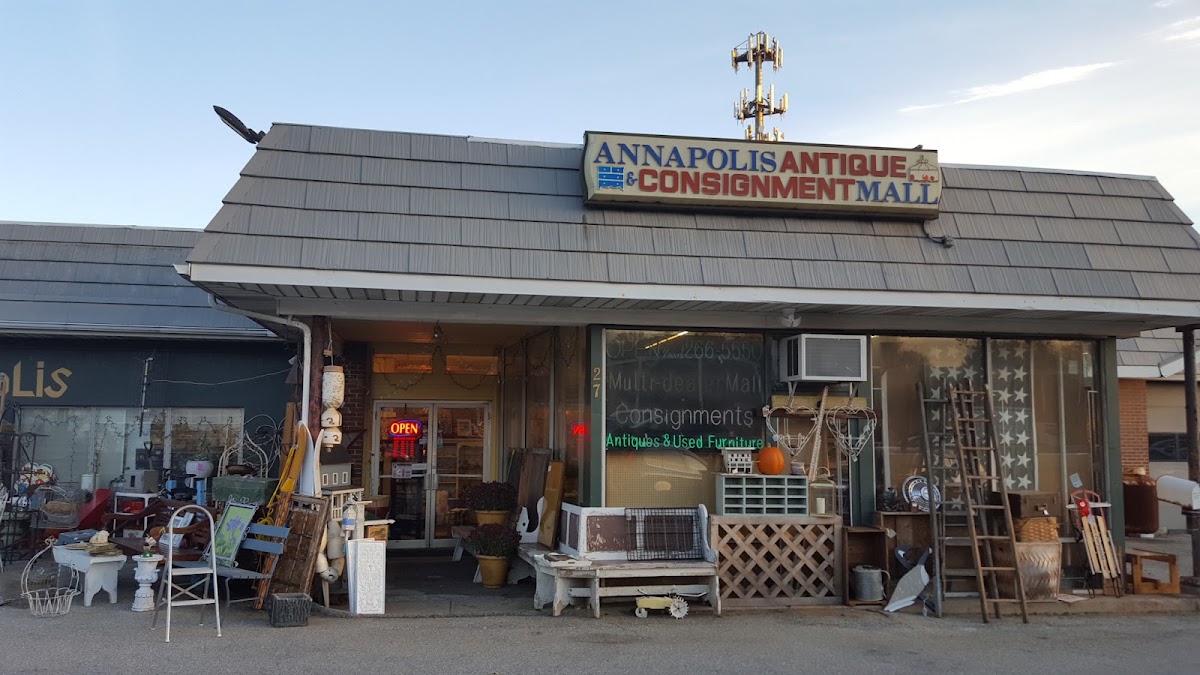Antiques At Annapolis in Annapolis