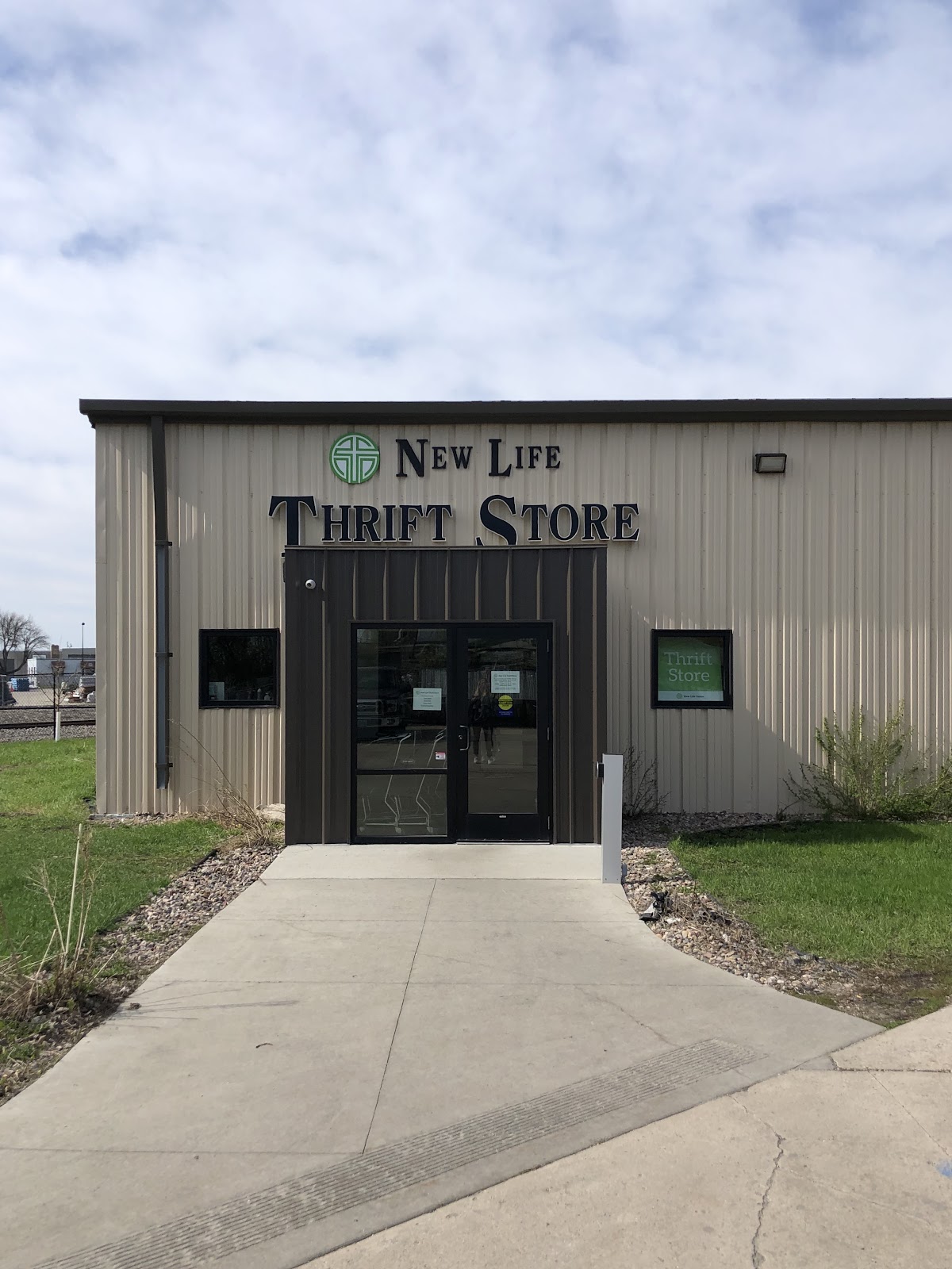New Life Center Thrift Store in Fargo