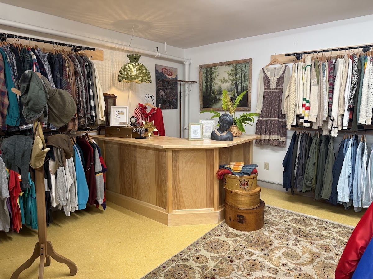 Stay Gold Vintage in Burlington