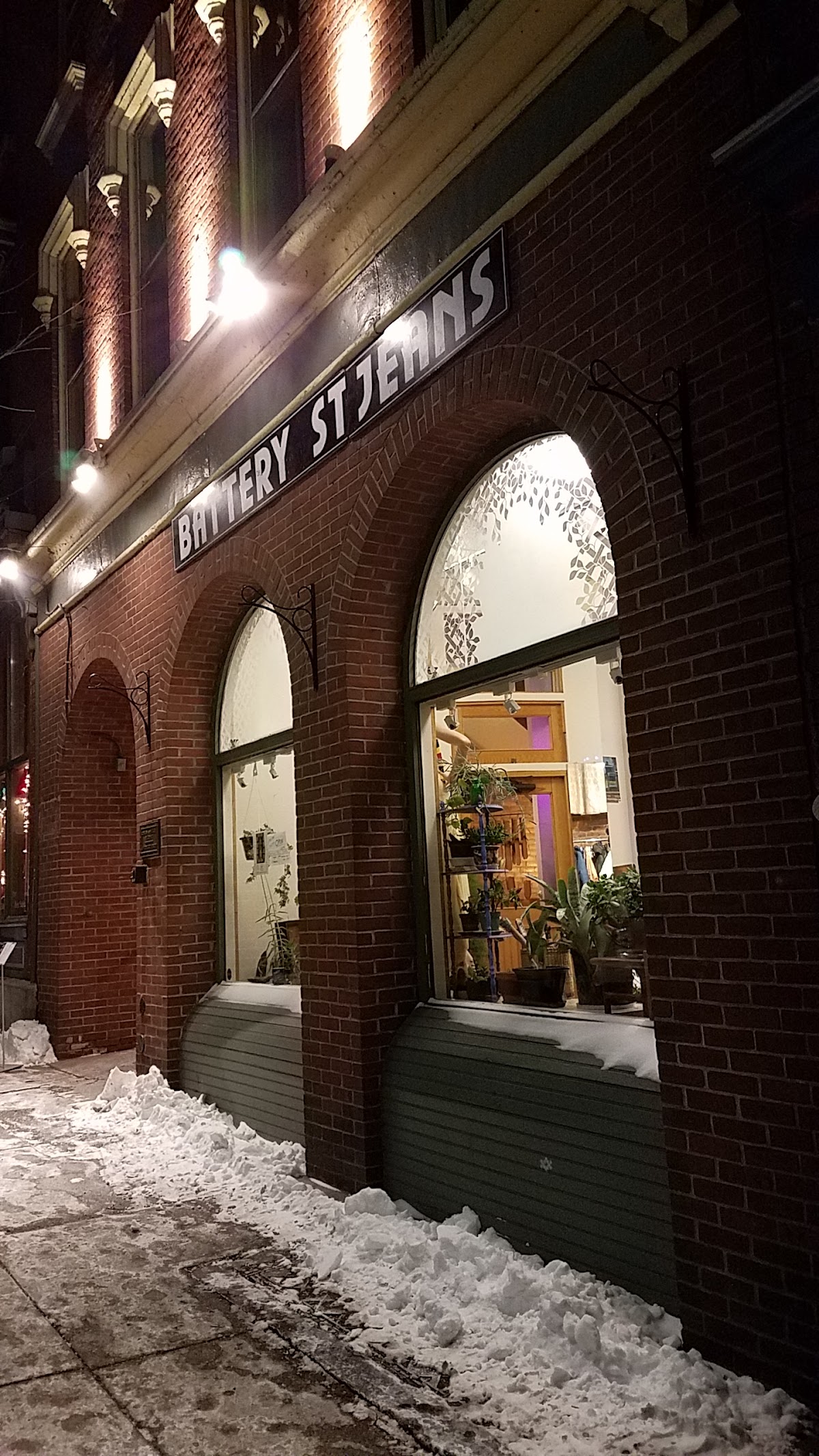 Battery Street Jeans Exchange in Burlington
