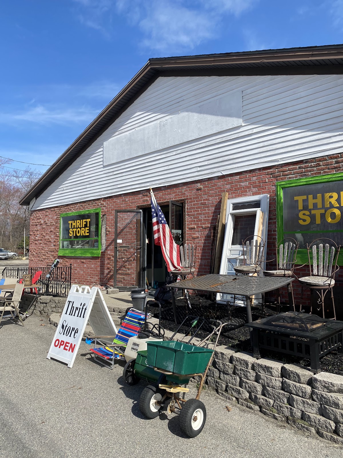 Thrift store in Salisbury