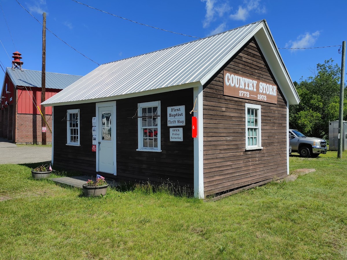 First Baptist Thrift Store in Stratford