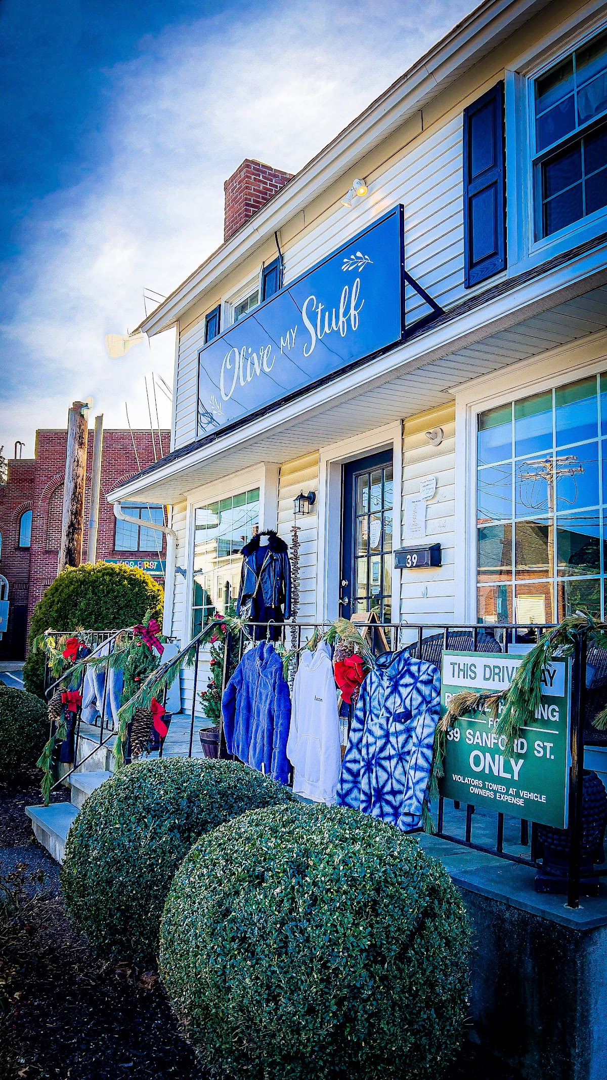 Olive My Stuff in Fairfield