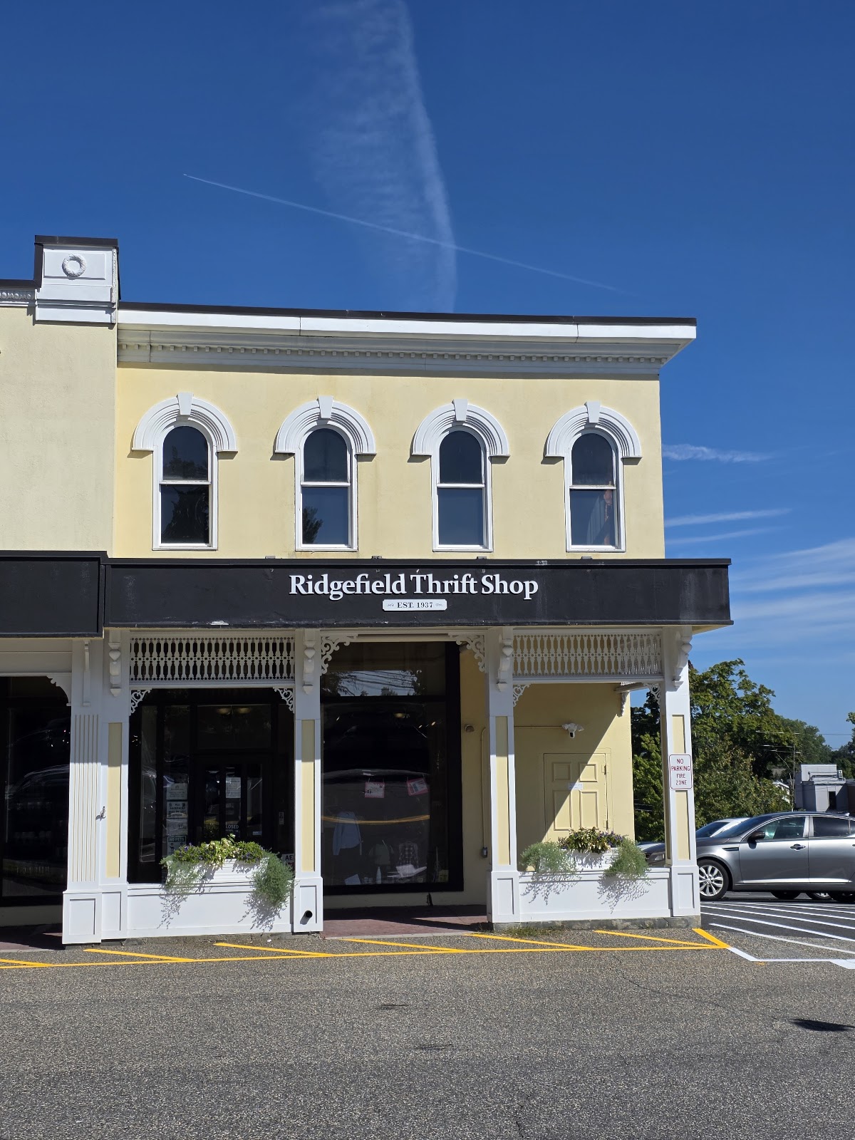 Ridgefield Thrift Shop in Ridgefield