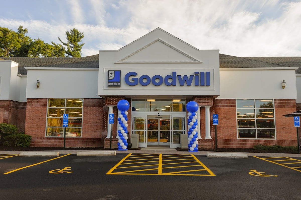 Goodwill Avon Store & Donation Station in Avon
