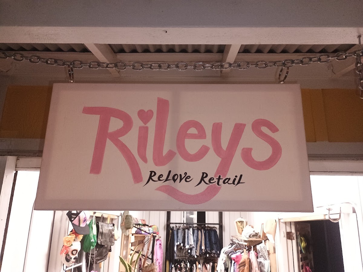 Rileys Op Shop LLC in Kapaʻa