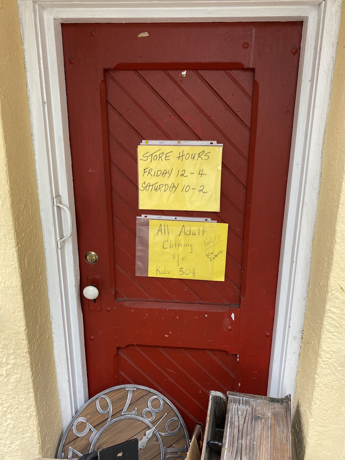 Red Door Thrift Shop in Goshen