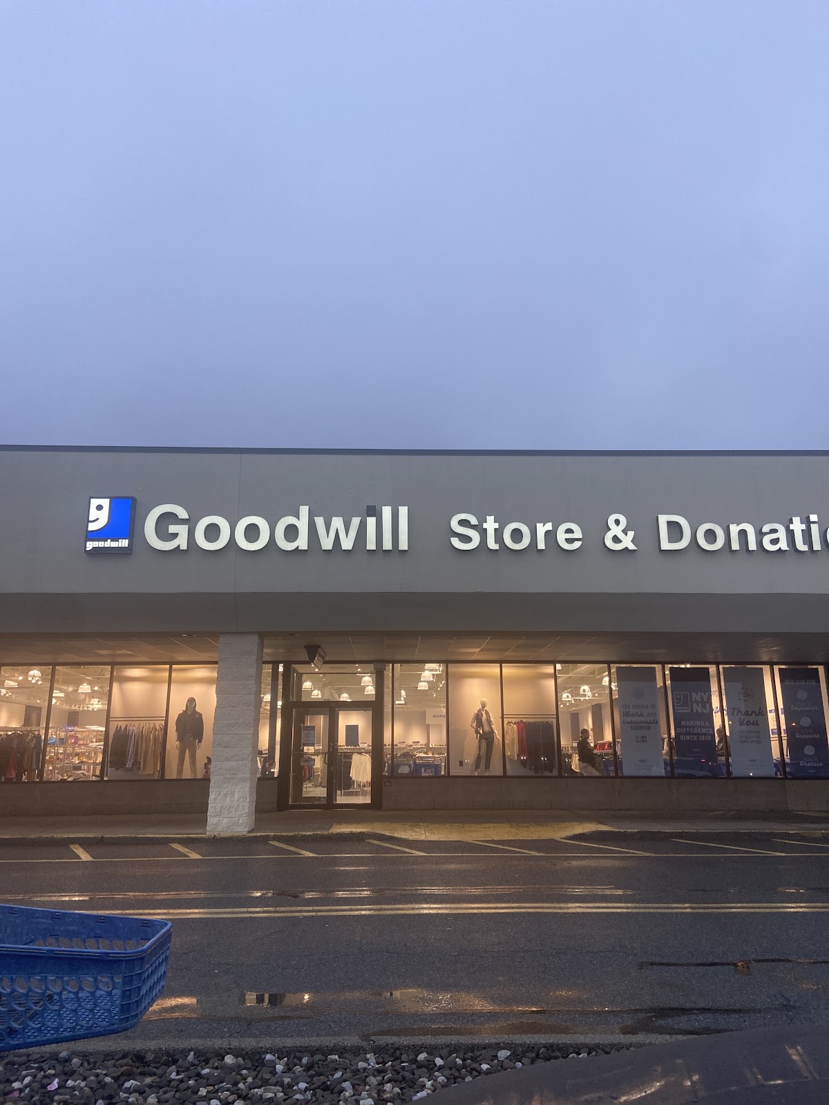 Goodwill NYNJ Store & Donation Center in Middletown