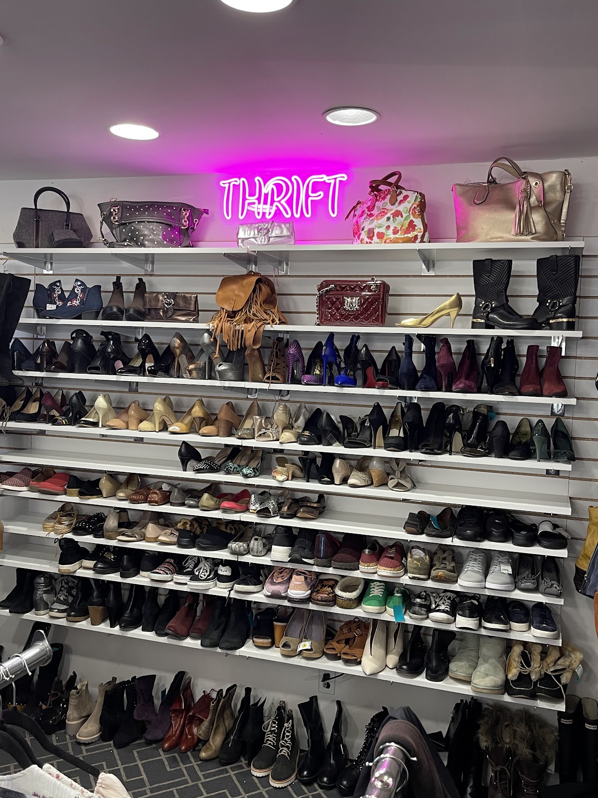 Thrift by Elite Repeat in New City