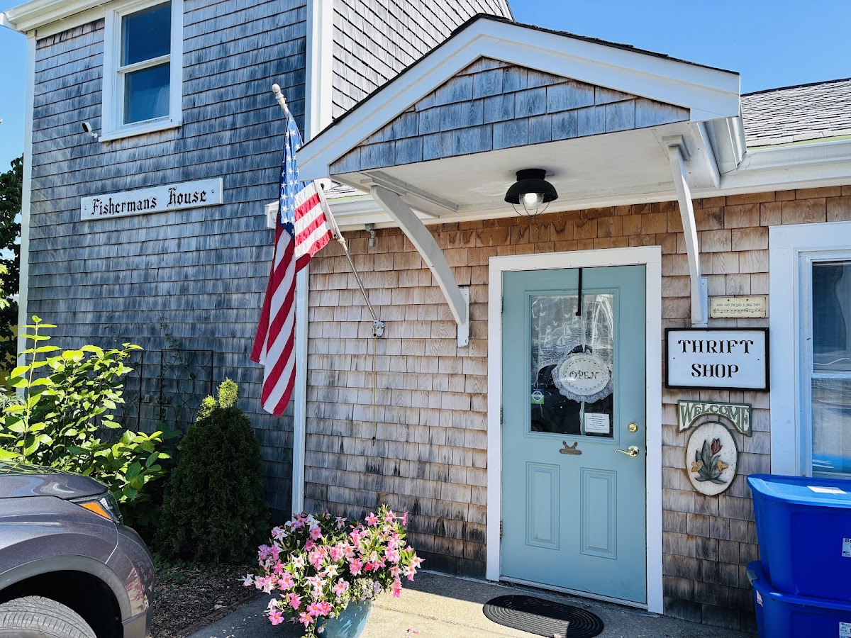 Fisherman's House Thrift Shop in Yarmouth