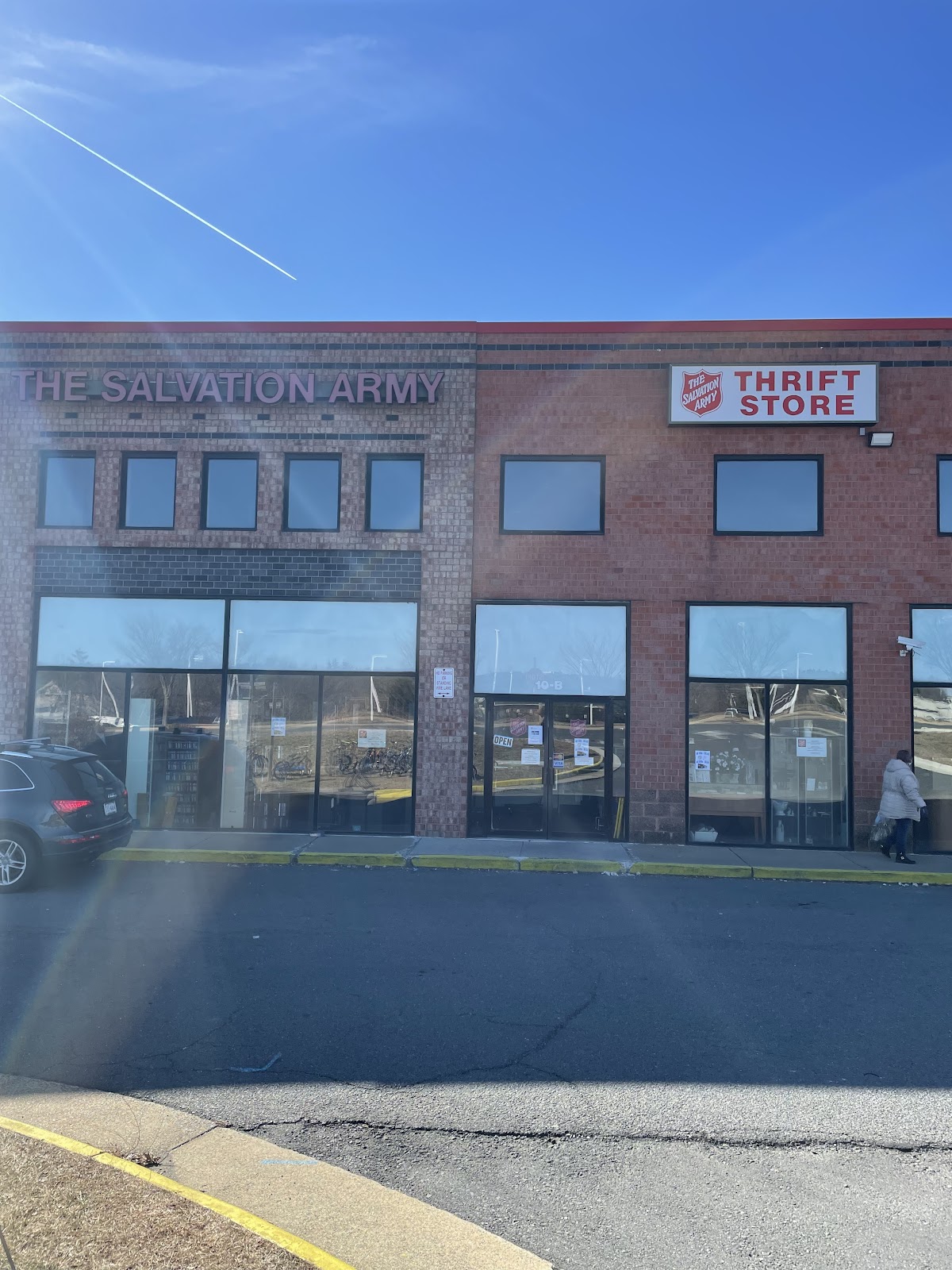 Salvation Army Family Thrift Store in Leesburg