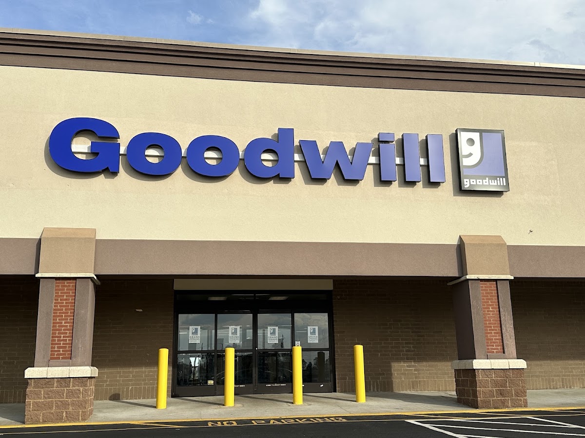 Goodwill Retail Store and Donation Drive-Thru in North Augusta