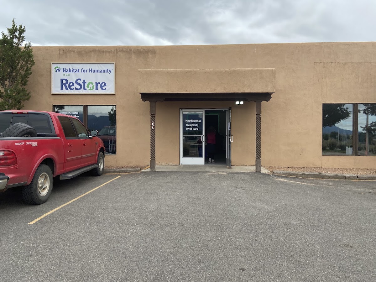 Habitat for Humanity ReStore South in Taos