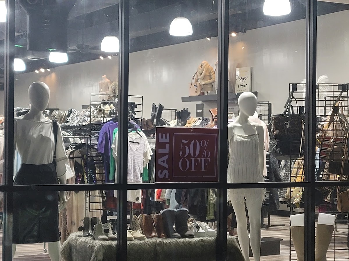 Clothes Mentor Lafayette, LA in Lafayette