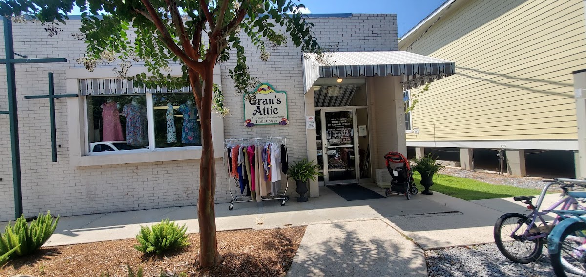 Gran's Attic Thrift Shoppe in Mandeville