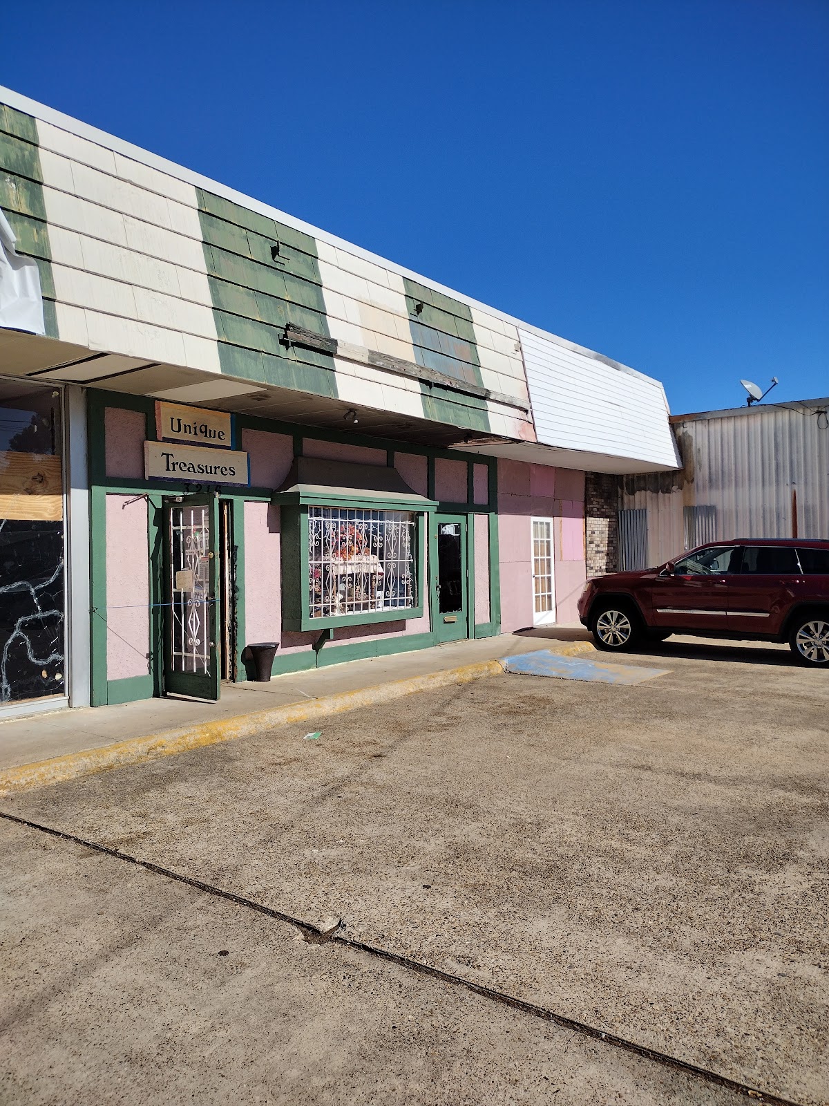 Unique Treasures in Shreveport