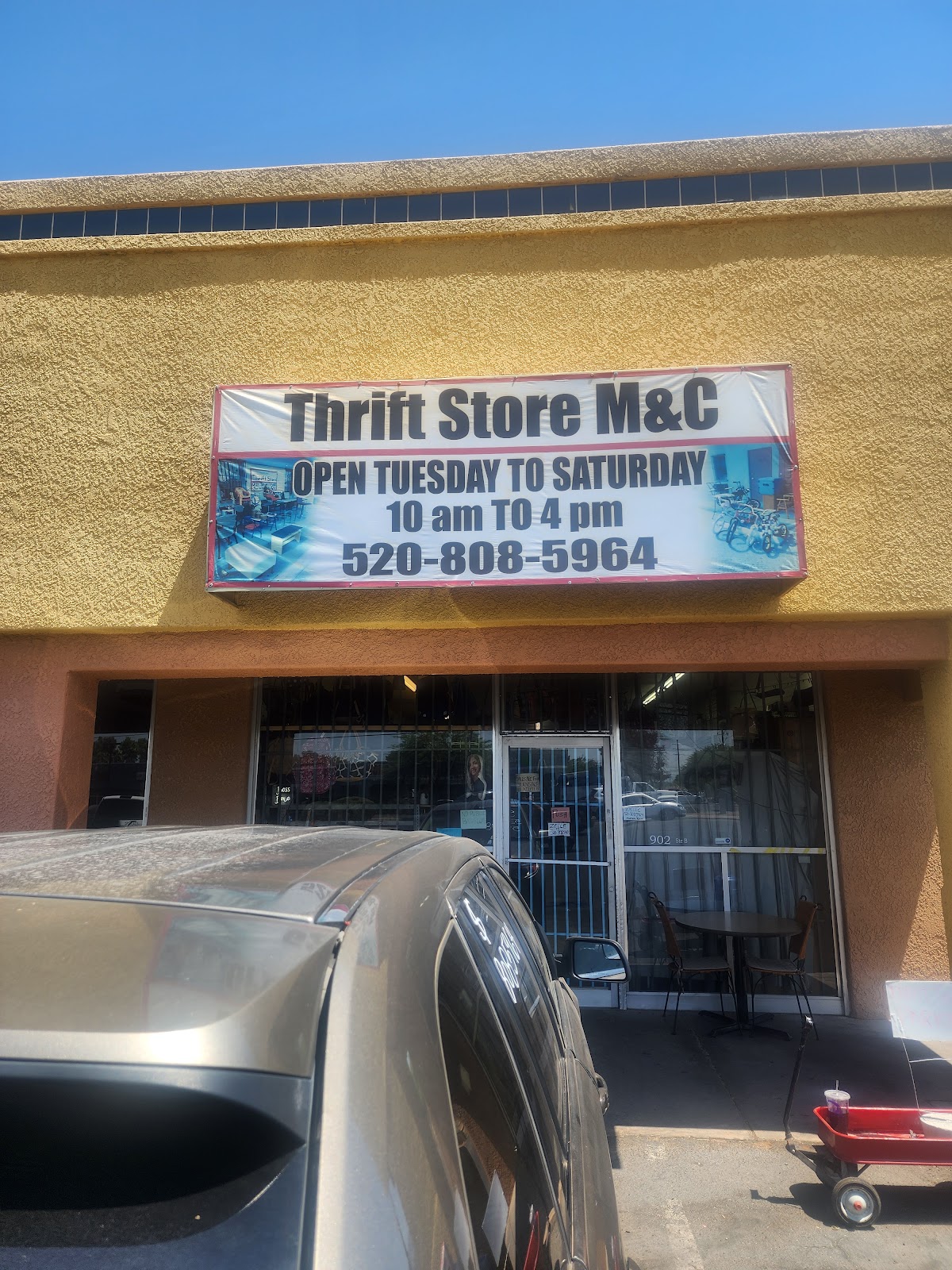 Moes Shop in Tucson