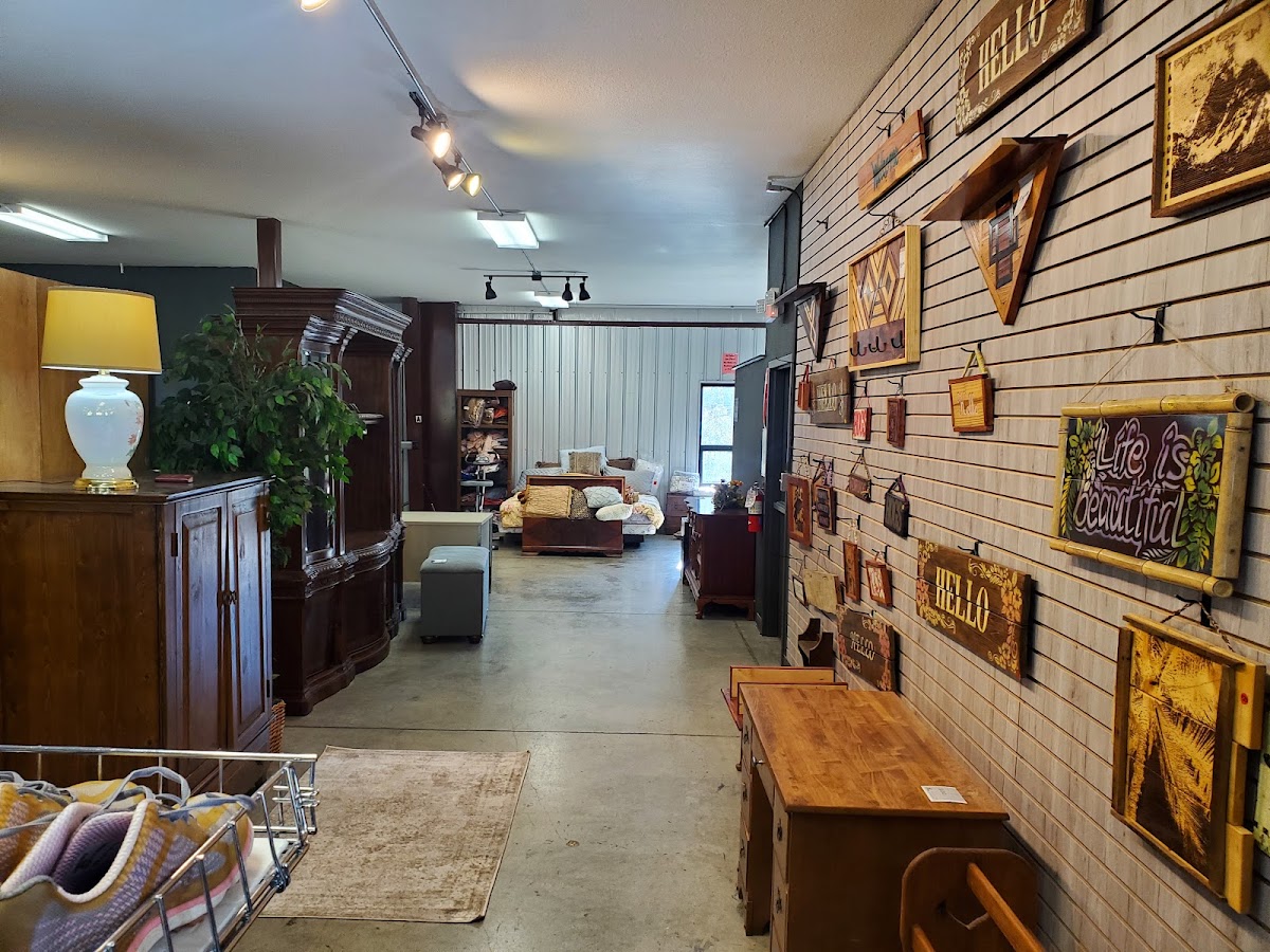 Teen Challenge Vintage Mall in Hot Springs Village