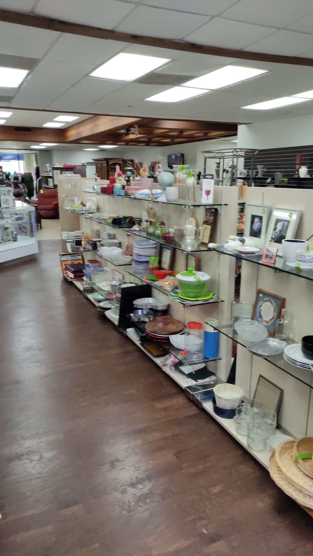 Grand Avenue Habitat For Humanity Restore in Hot Springs