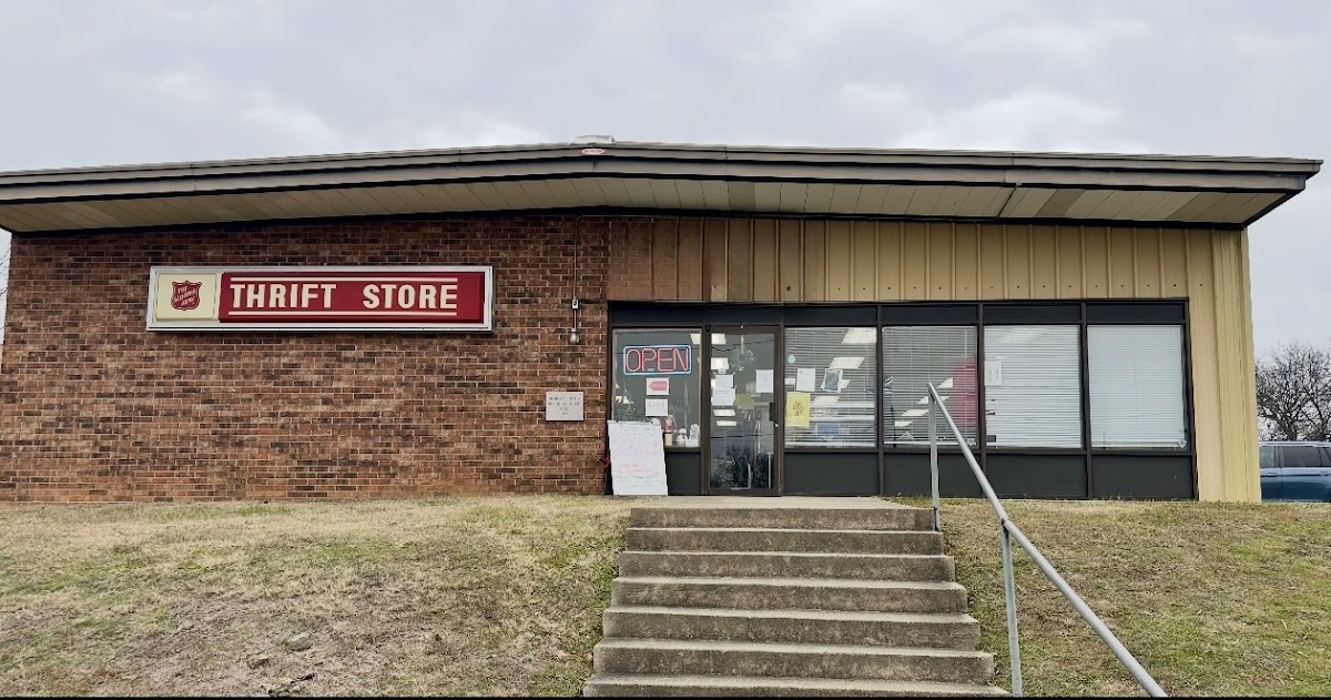 Salvation Army Thrift Store in Hot Springs