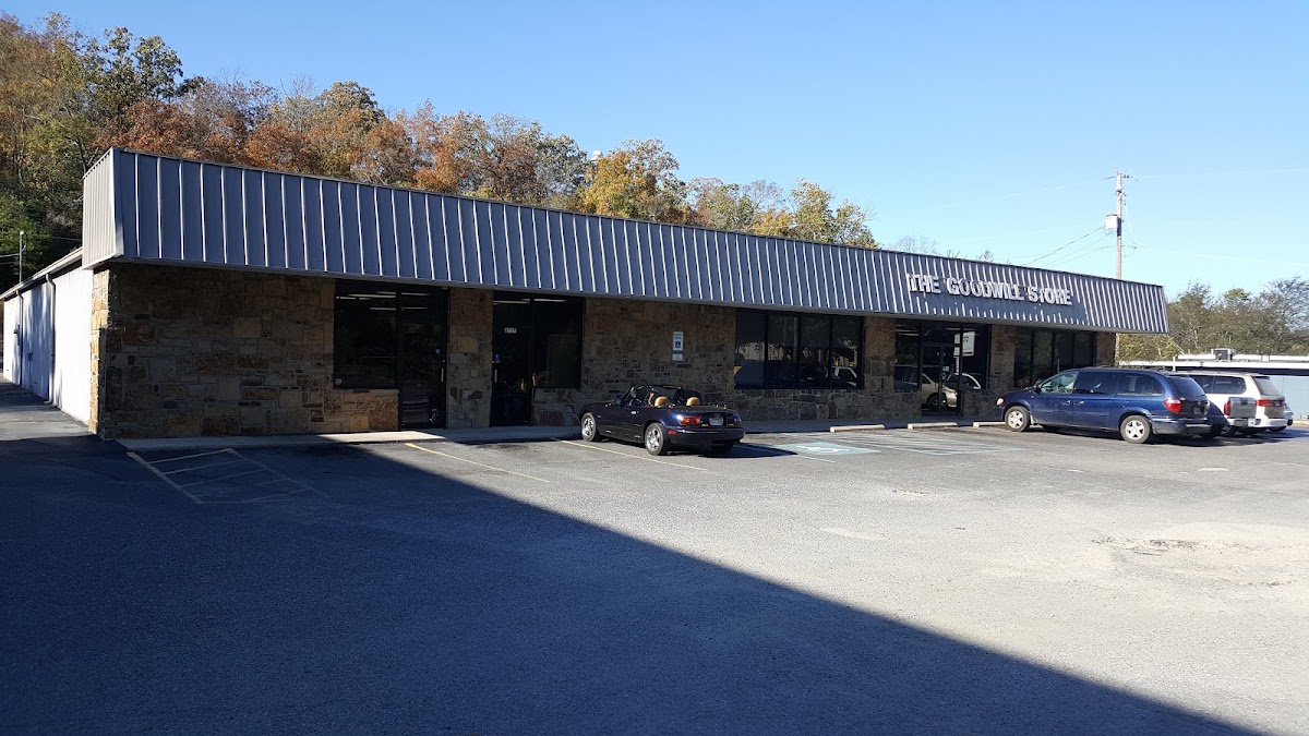 Goodwill Store & Donation Center in Hot Springs