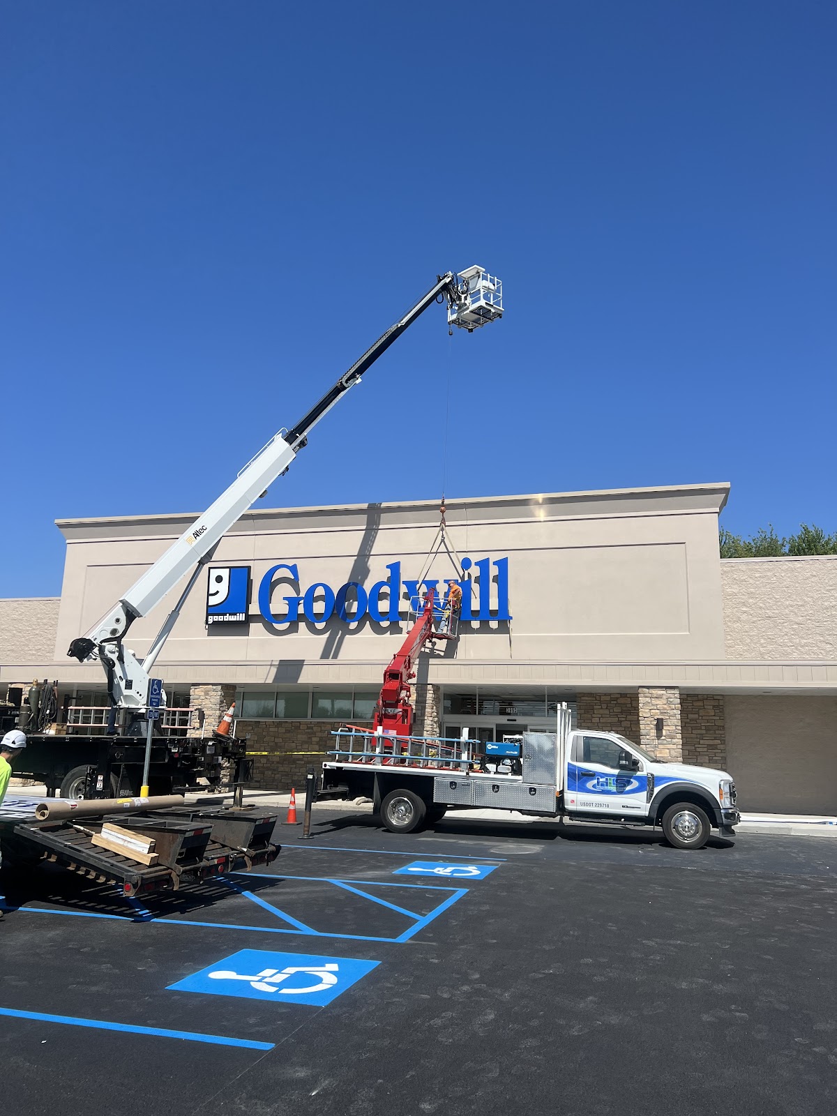 Deerfield Goodwill in Loveland