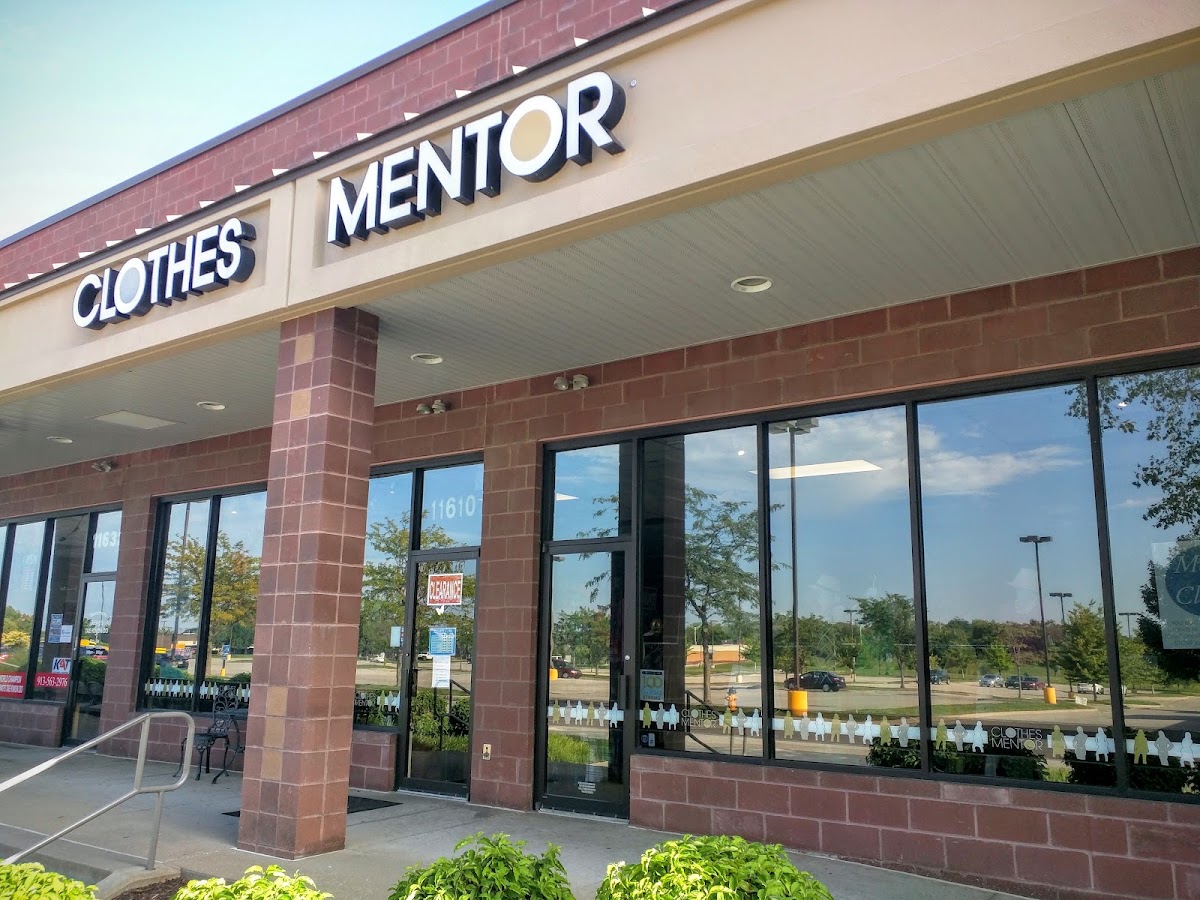 Clothes Mentor Overland Park, KS in Overland Park