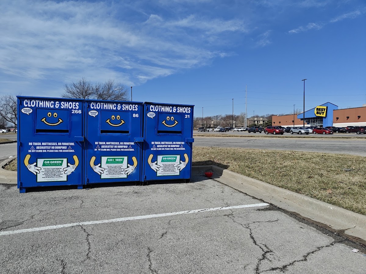 Clothing and Shoes in Overland Park