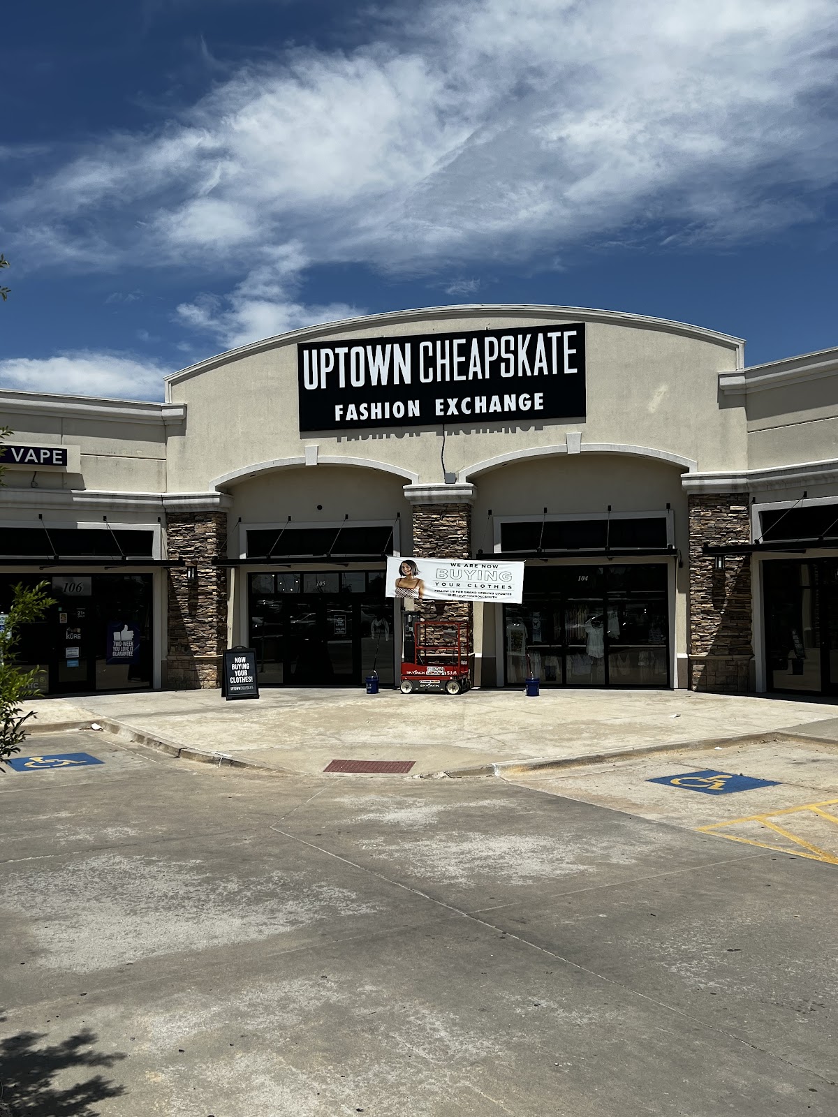 Uptown Cheapskate OKC South in Oklahoma City