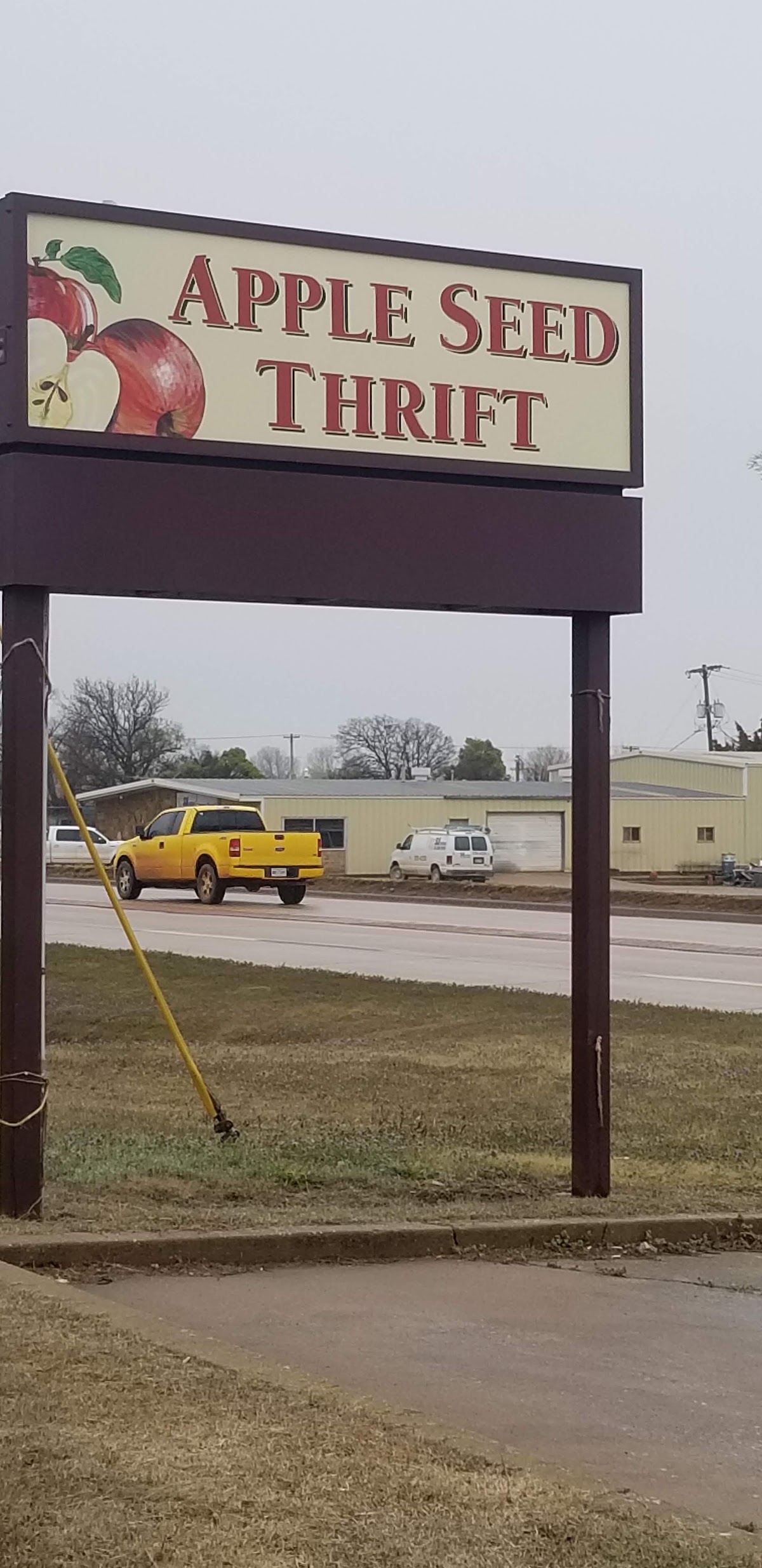 Appleseed thrift store in Kingfisher