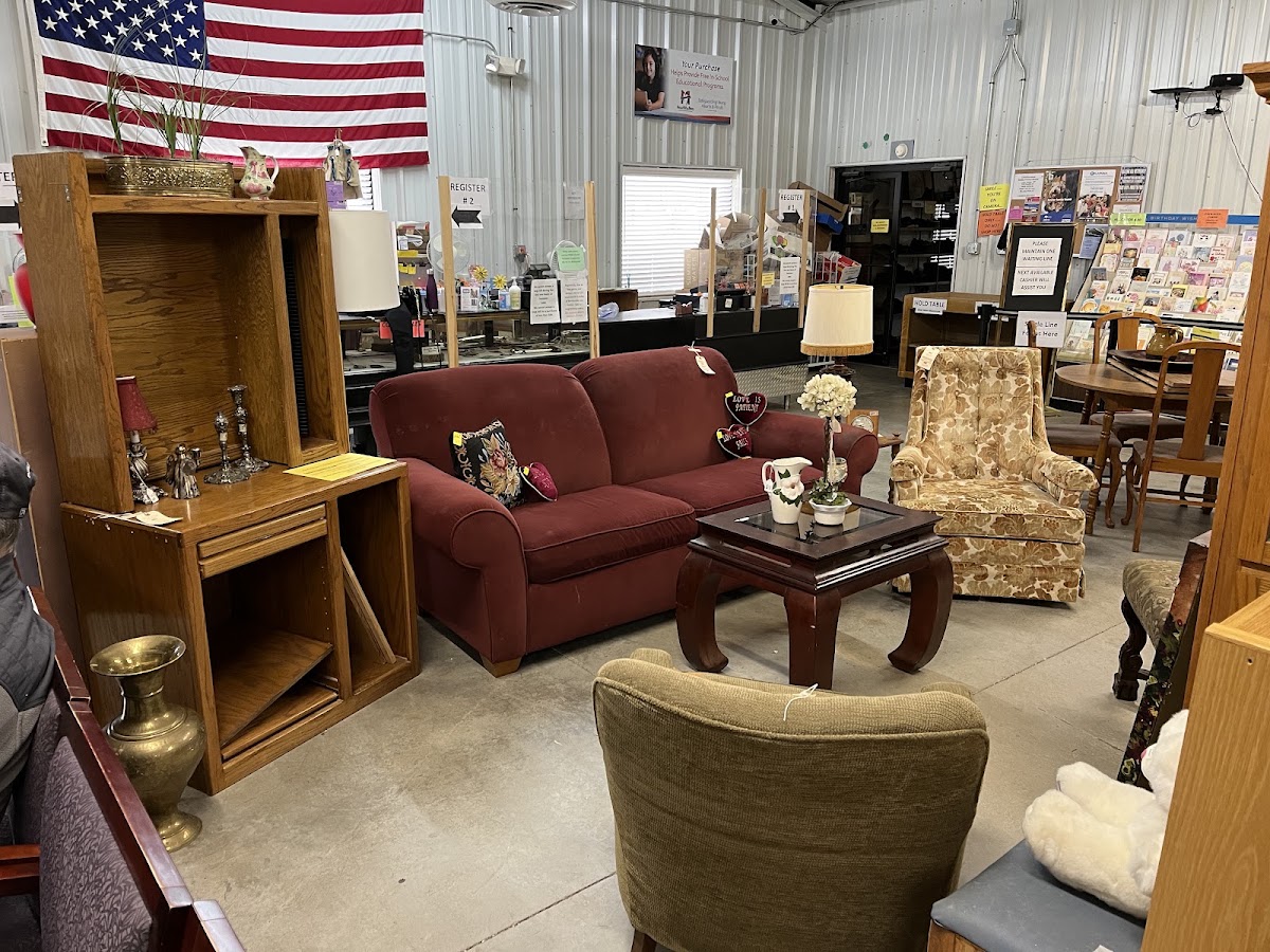 Tuesday House Thrift Shop in Bartlesville