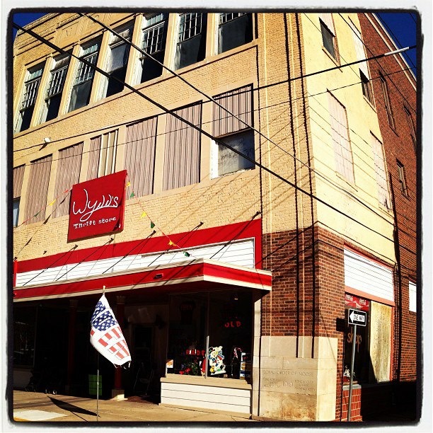 Wynn's Thrift Store in Ponca City