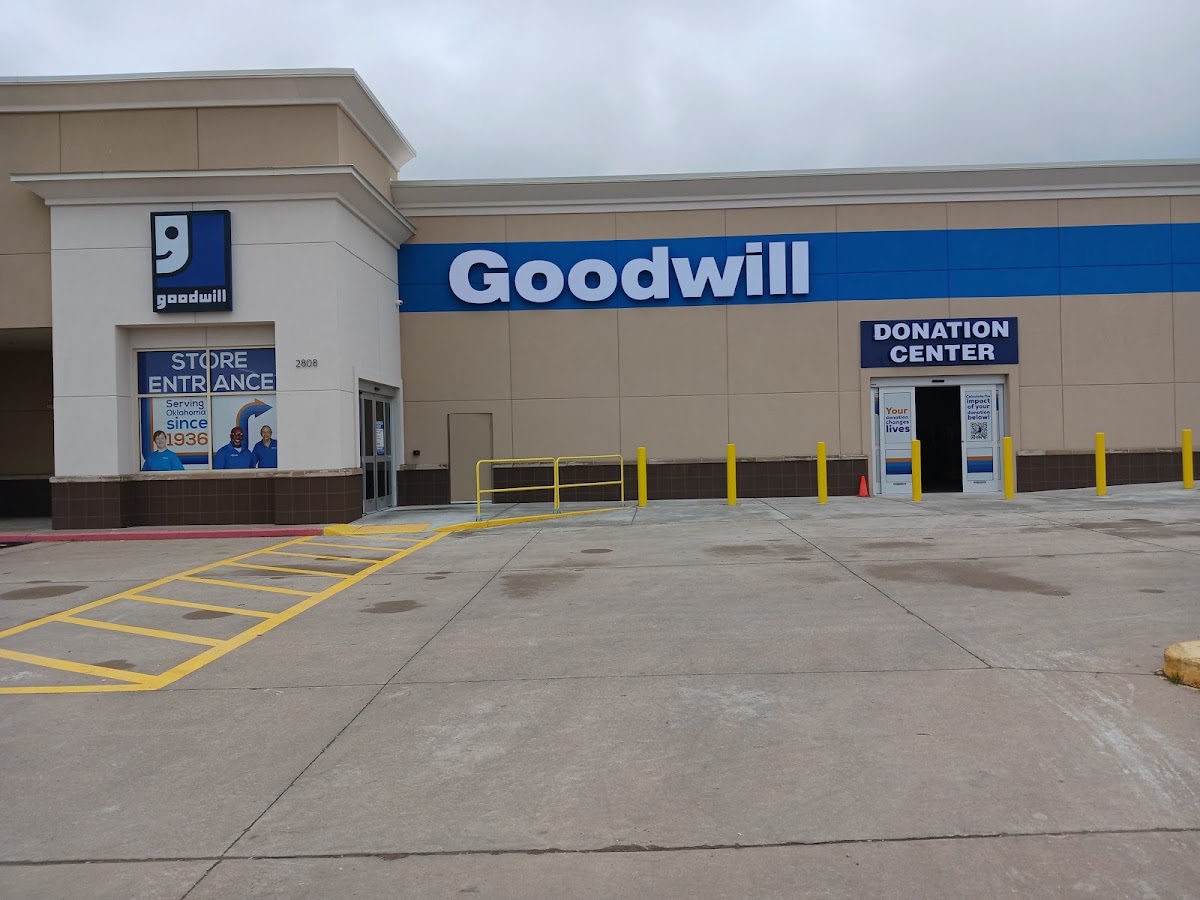 Goodwill Thrift Store & Donation Center in Ponca City