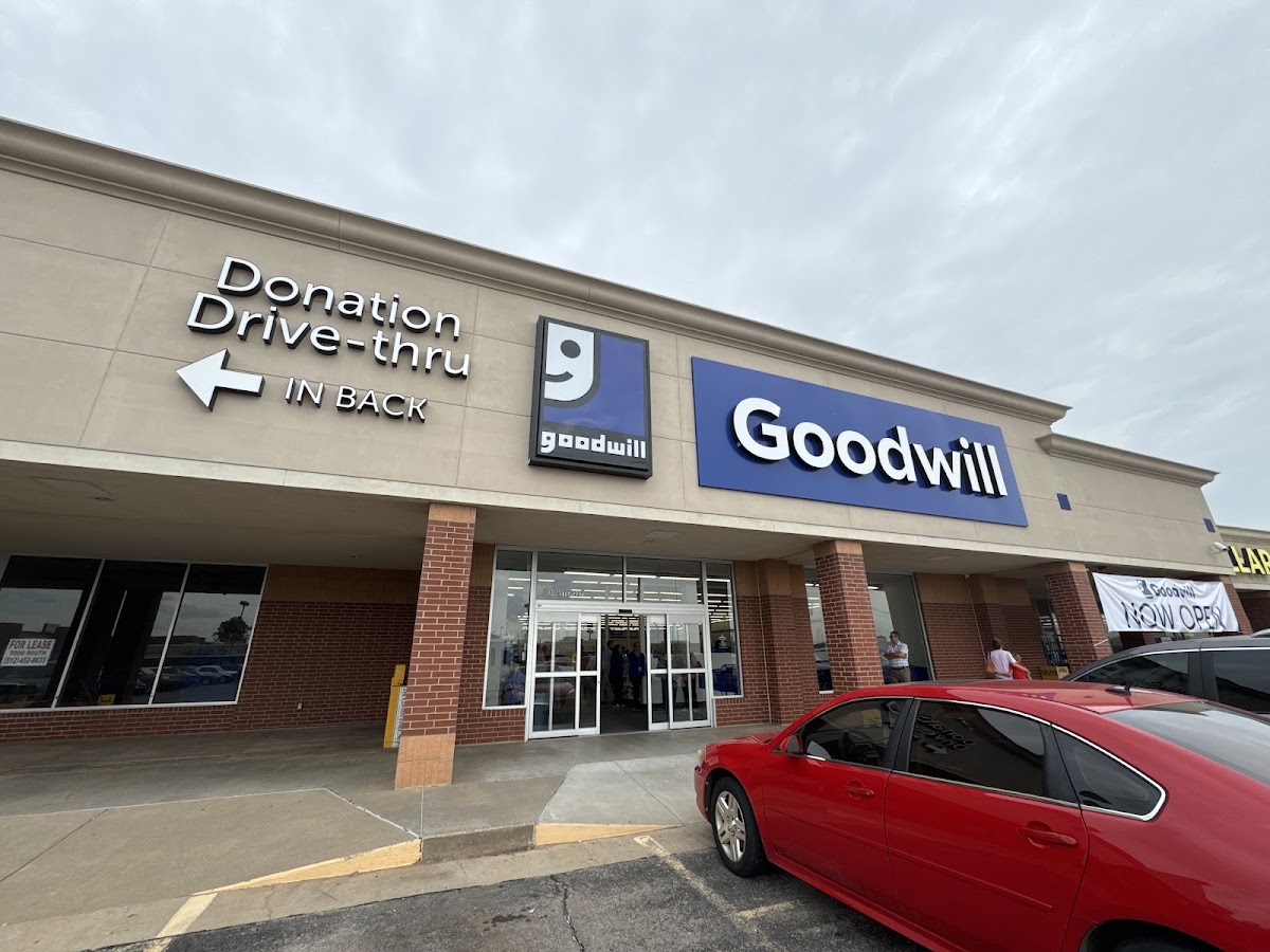 Goodwill Thrift Store & Donation Center in Weatherford
