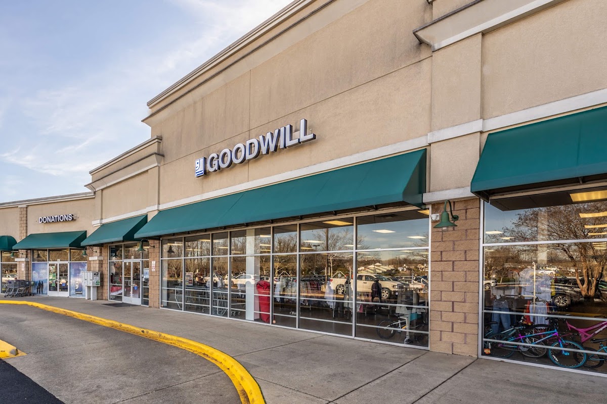 Goodwill Store - Town and Country in Fredericksburg