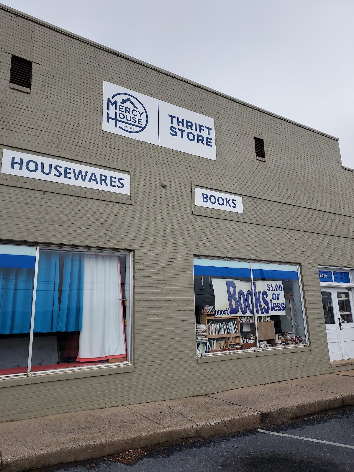 Mercy House Thrift Store in Harrisonburg