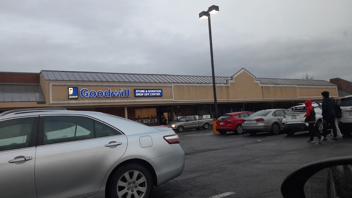 Horizon Goodwill Retail Store in Winchester