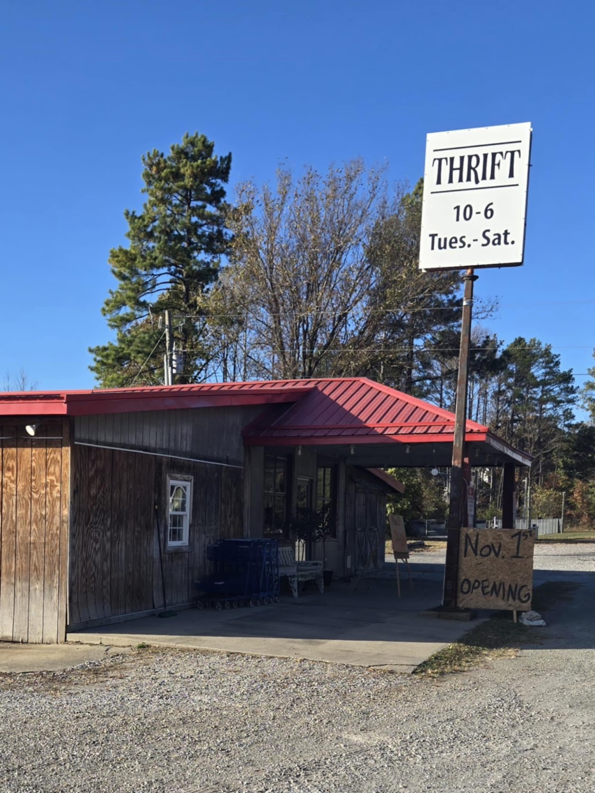 Threadgoode Thrift in Farmville