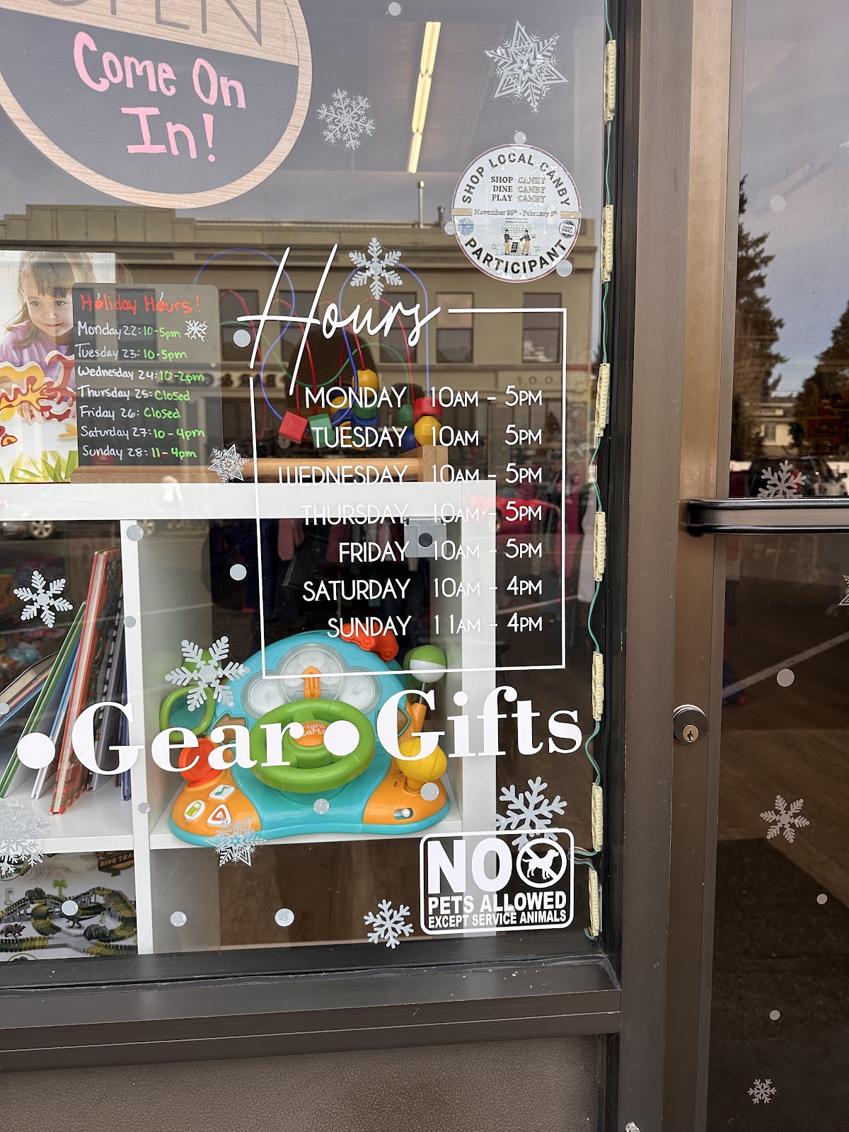 Little Love Resale in Canby