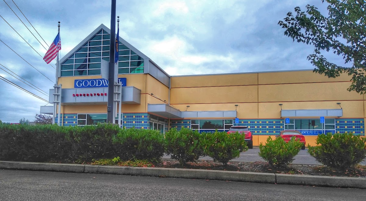Goodwill Industries of the Columbia Willamette in Newberg