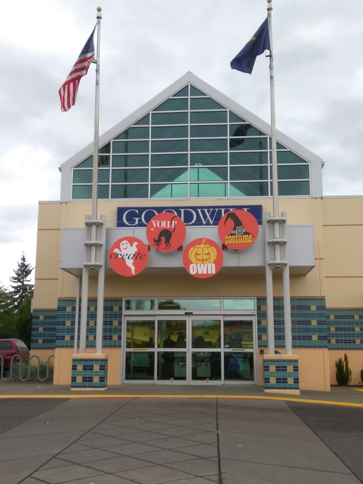 Goodwill Industries of the Columbia Willamette in Tigard