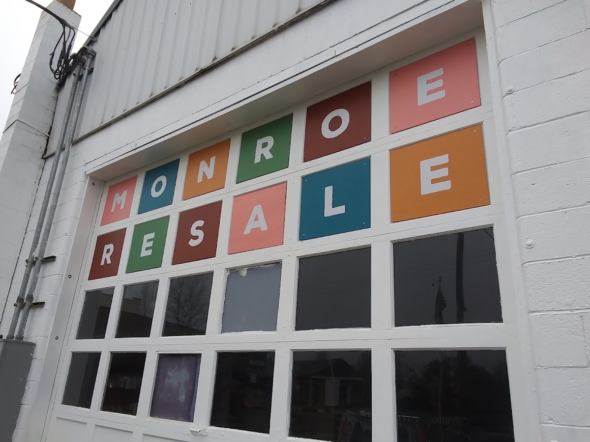 Alpine Community Center Resale Shop in Monroe