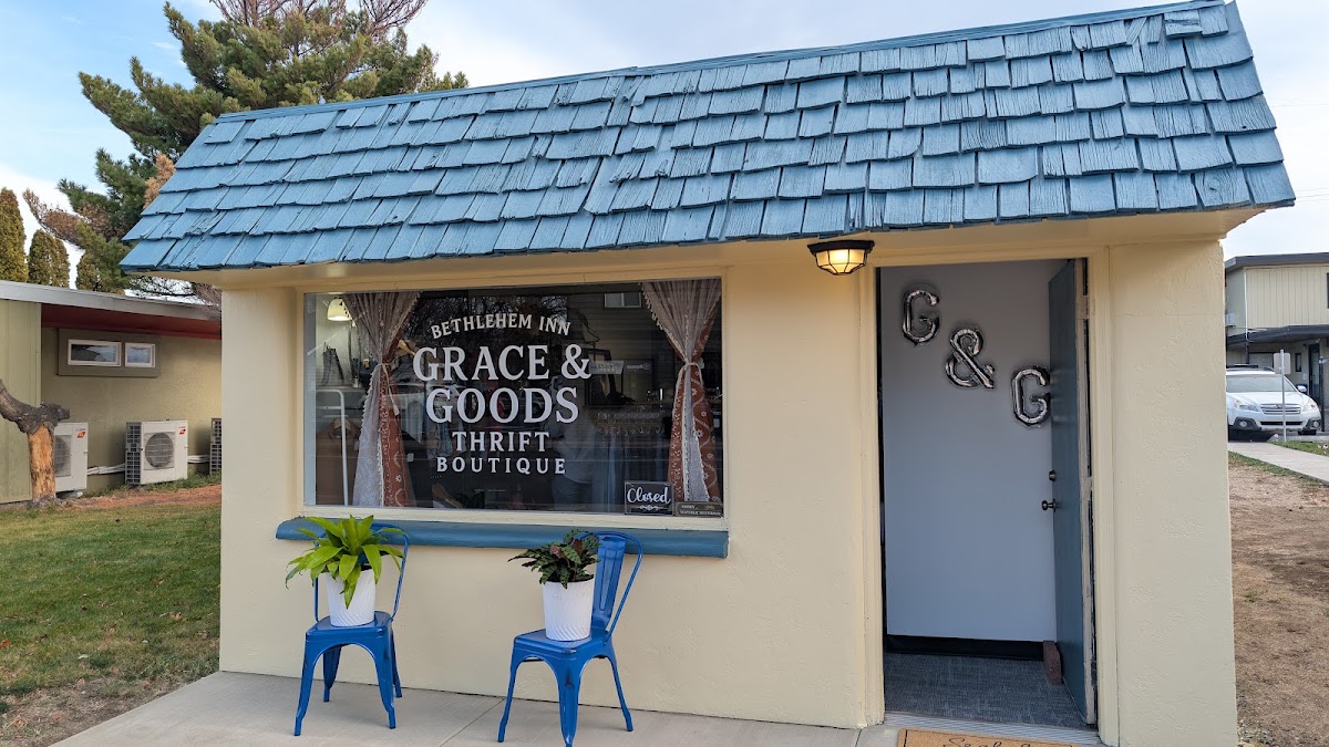 Grace and Goods in Redmond
