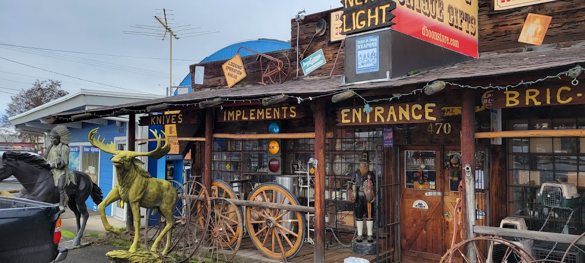 Dan'l Boone's Trading Post in Grants Pass