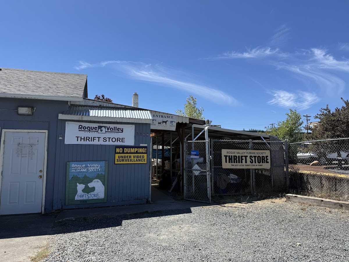Rogue Valley Humane Society Thrift Store in Grants Pass