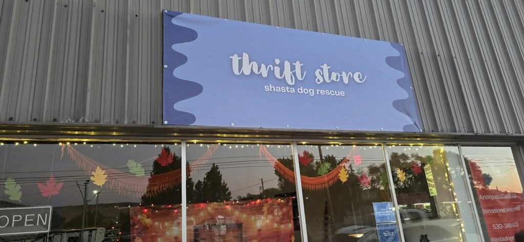 Shasta Dog Rescue Thrift Store in Klamath Falls