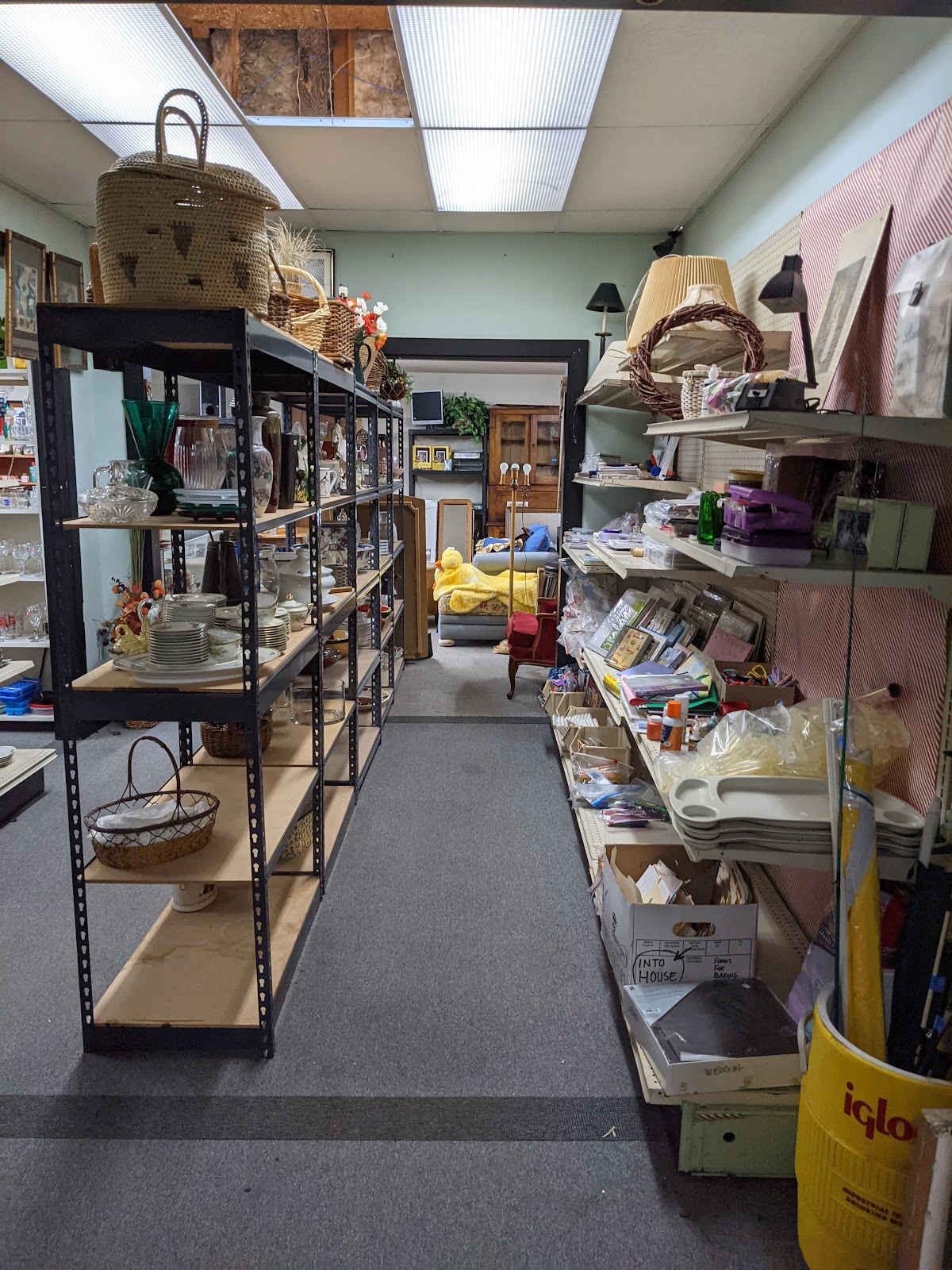 Linda's Affordable Thrift Stores in Florence