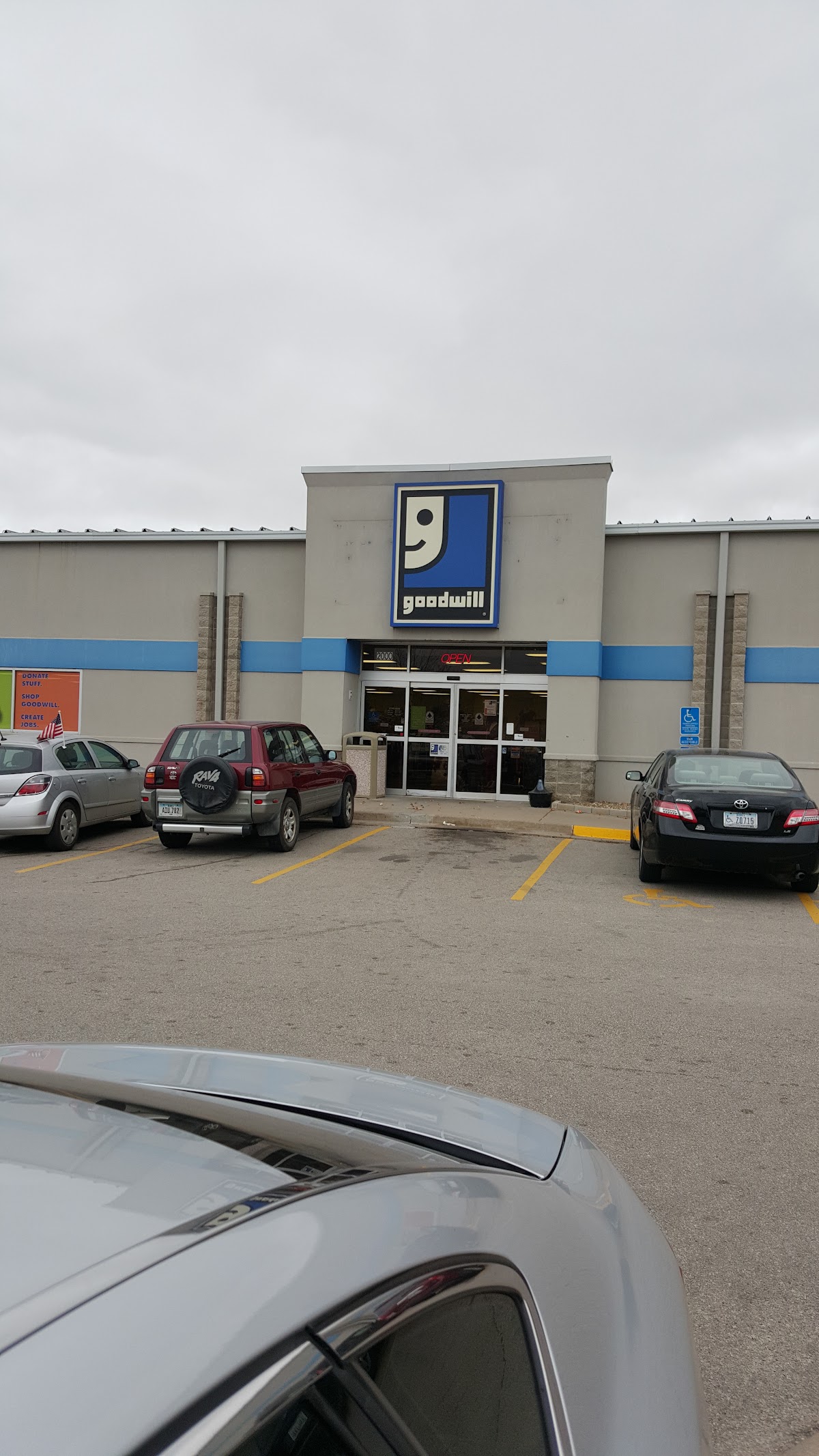 Goodwill Cedar Rapids West in Cedar Rapids