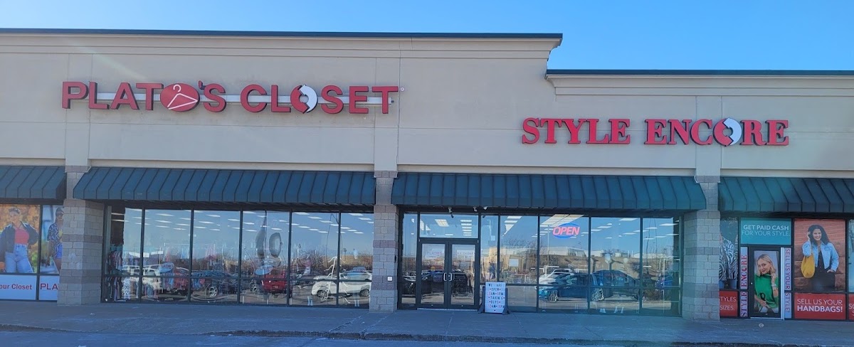 Style Encore Davenport in Davenport